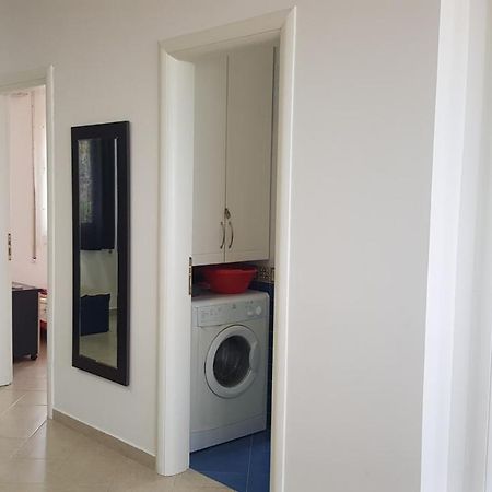 M&I Beach Apartment With Sea View ドゥラス エクステリア 写真